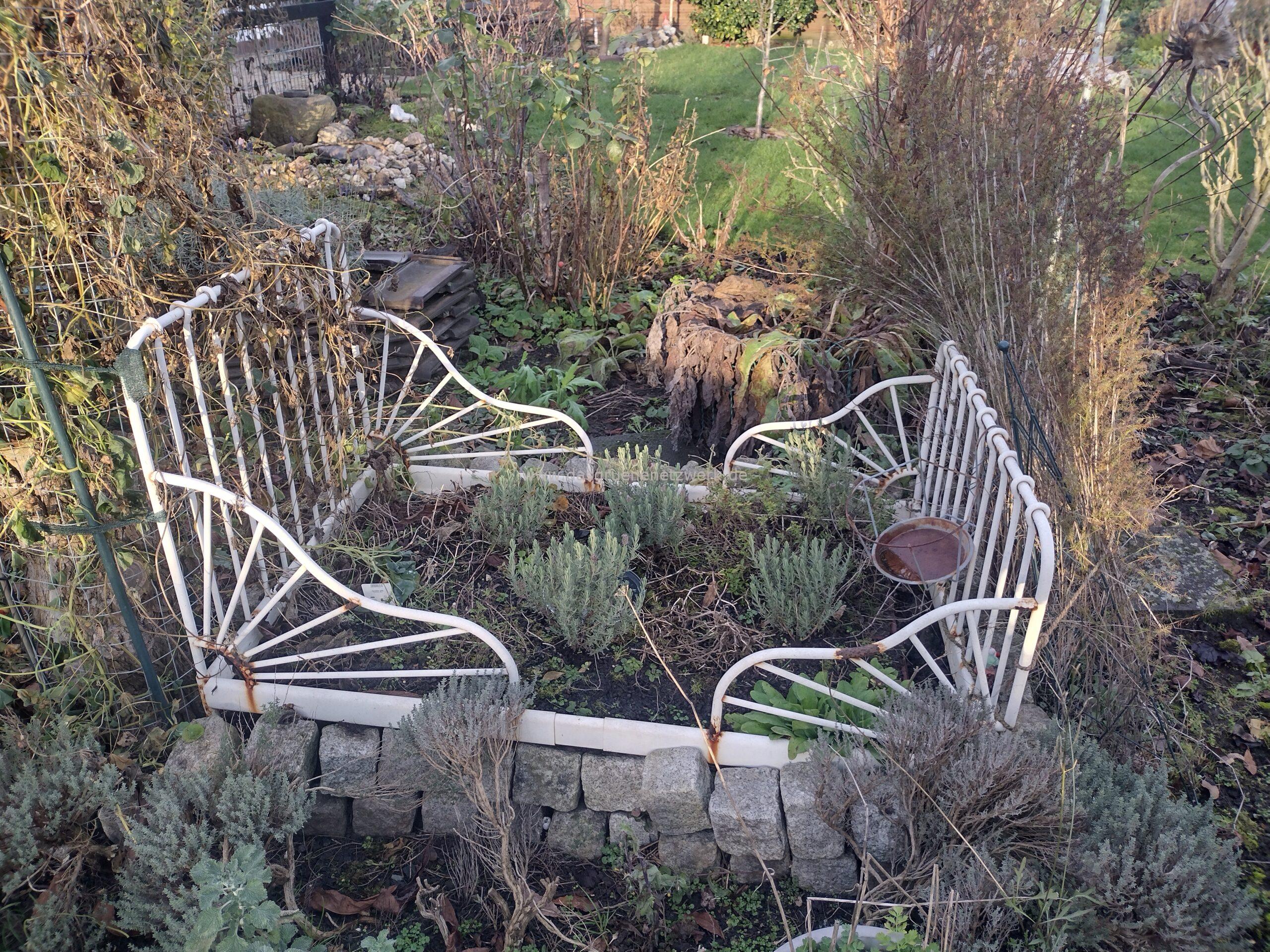 Renovierung/Blumenbett